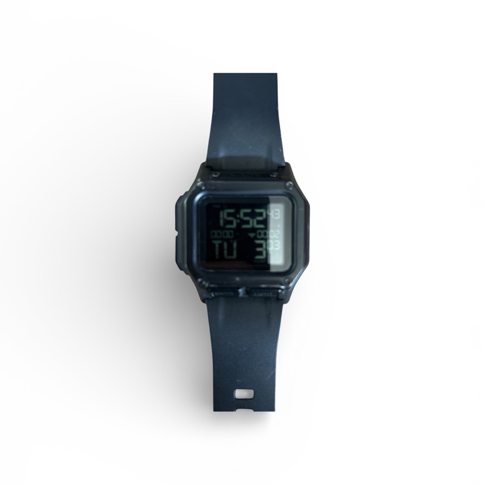 Nixon Regulus. Pre owned barley used